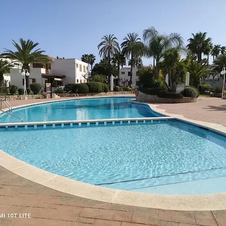 Dafne'S Beach La Pineda Exterior photo